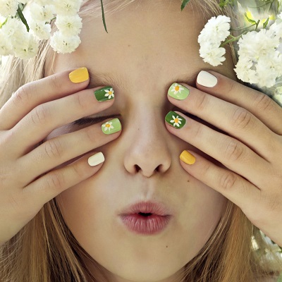 NAIL STOP & SPA - Kid's Services